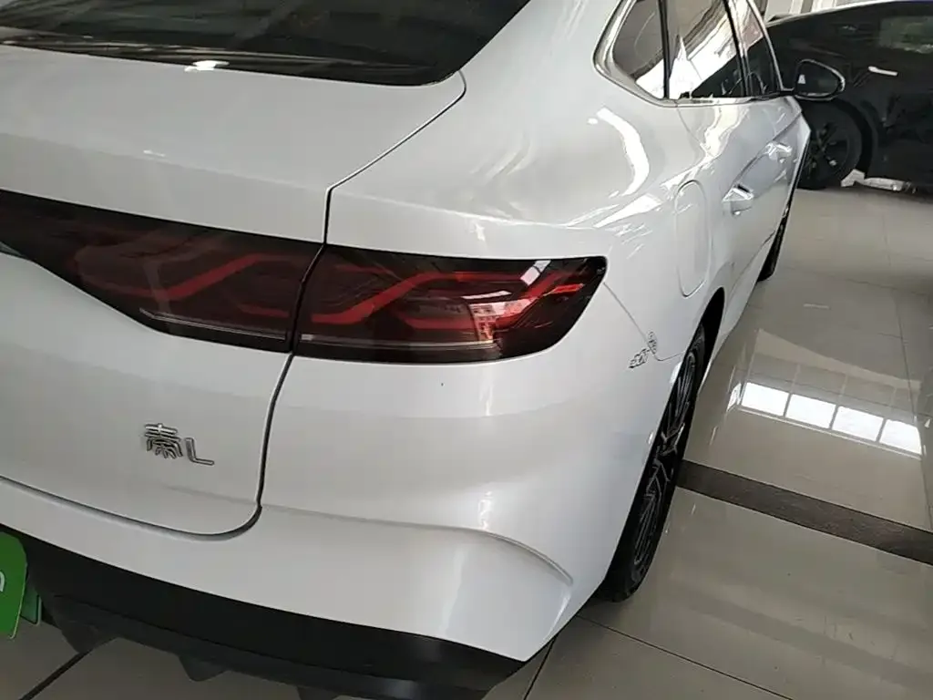 BYD Qin L — фото 6