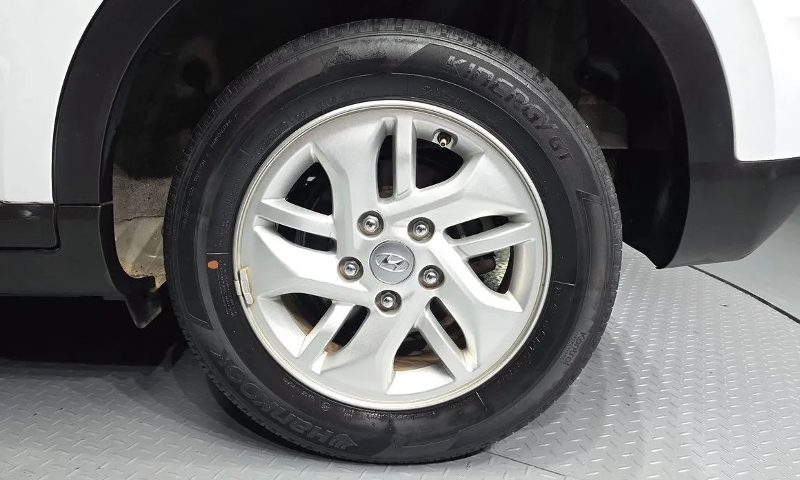 Hyundai Venue 2022 из KR, фото 10