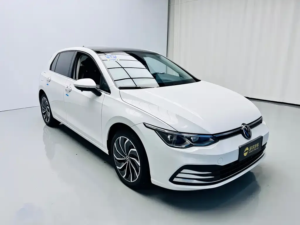 Volkswagen Golf — фото 5