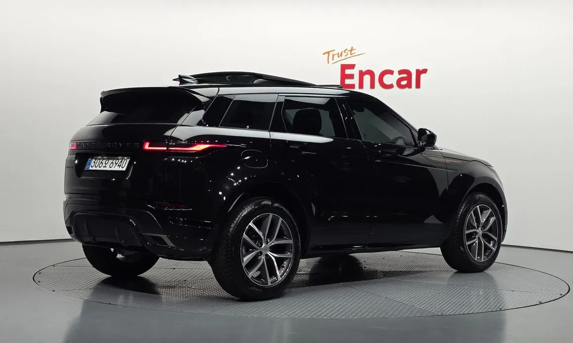 Land Rover Range Rover Evoque — фото 6