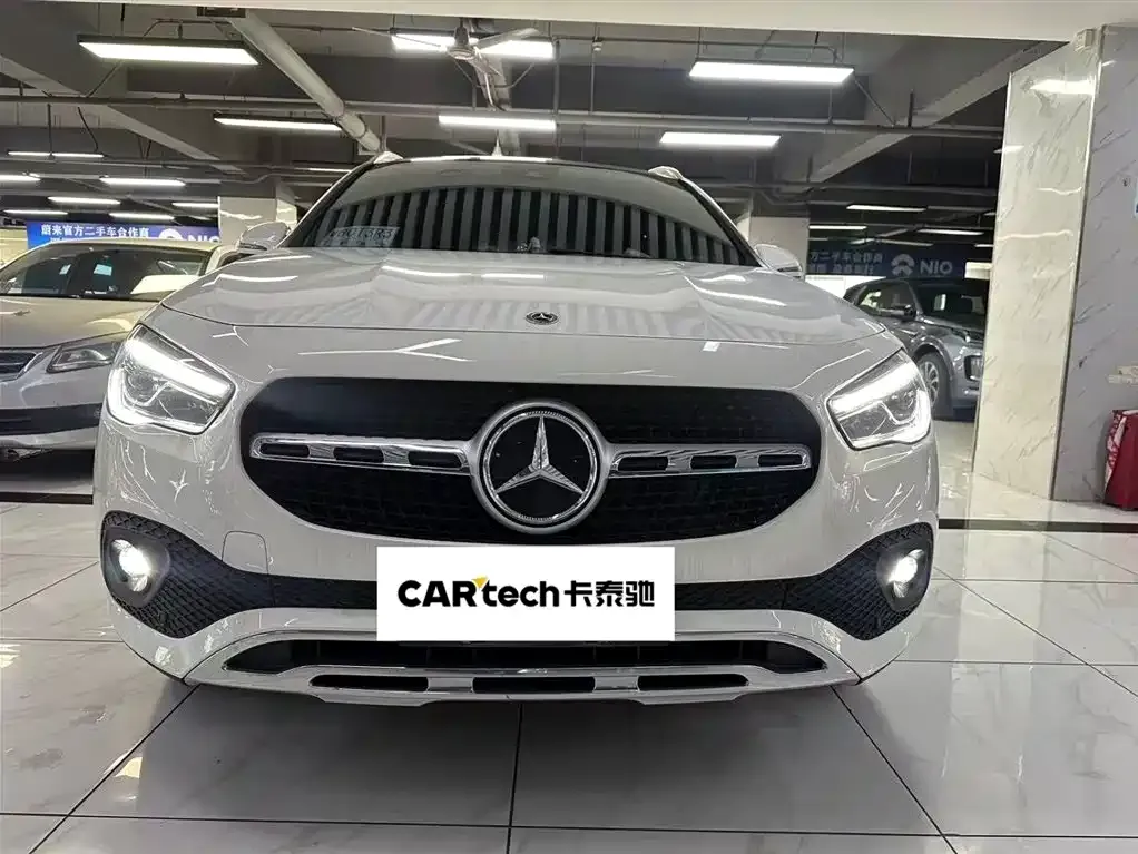 Mercedes-Benz GLA — фото 8