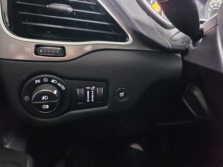 Jeep Cherokee 2022 из KR, фото 8