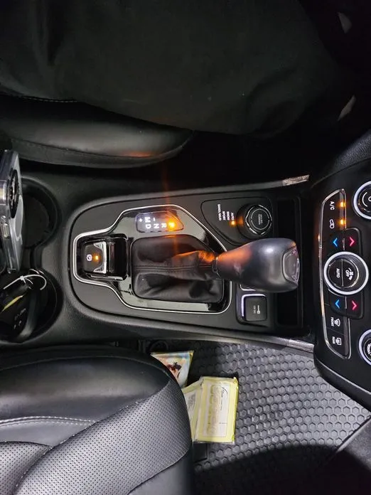 Jeep Cherokee 2022 из KR, фото 3