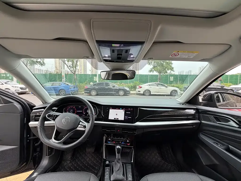 Volkswagen Passat — фото 8