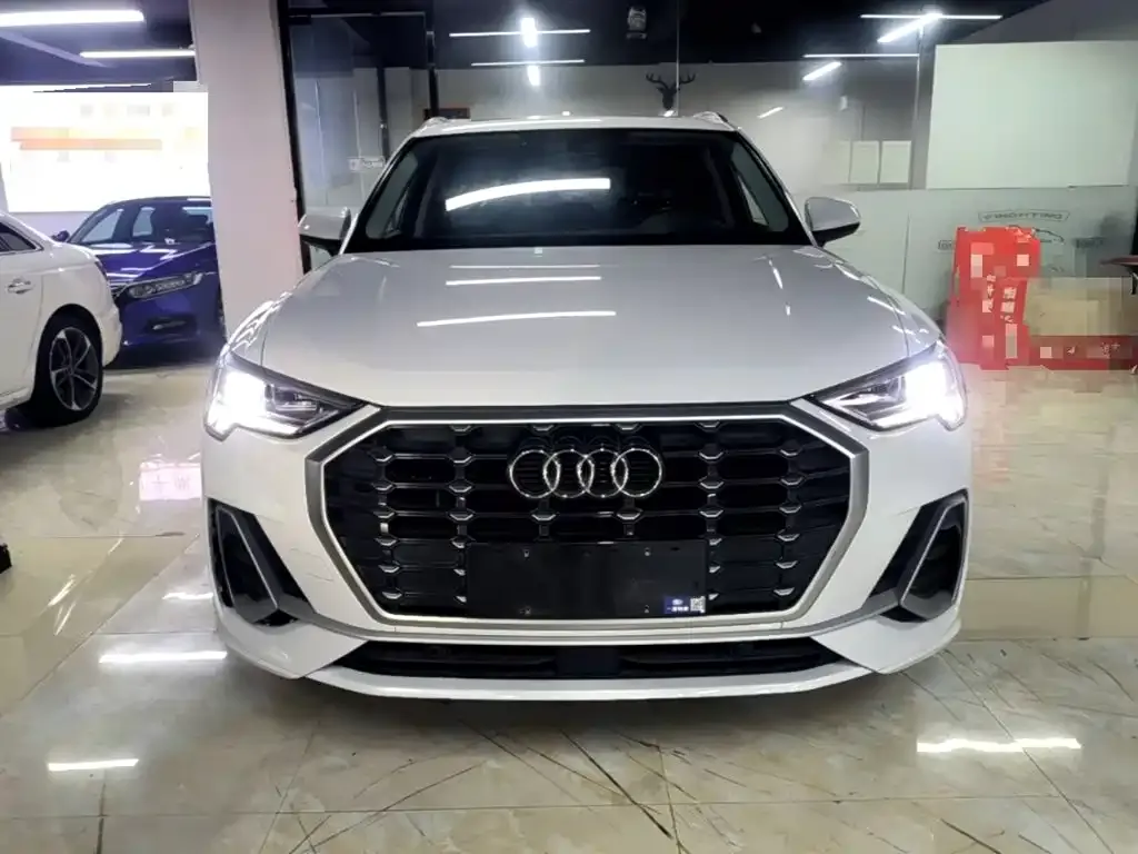 Audi Q3 — фото 5