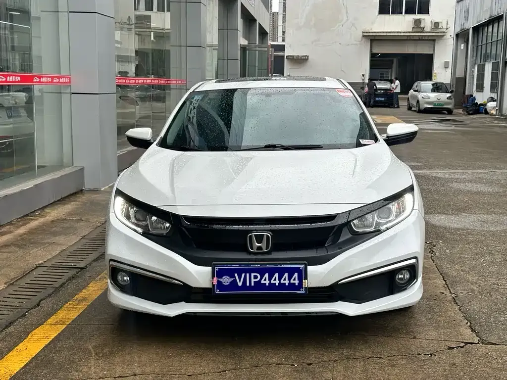 Honda Civic — фото 2