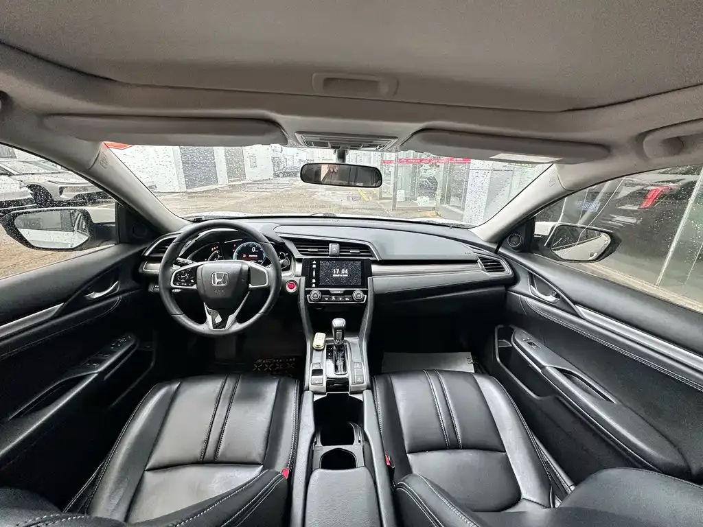 Honda Civic — фото 3