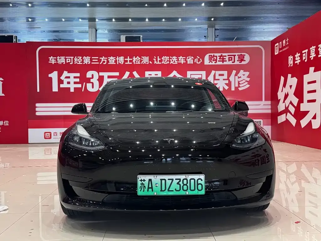 Tesla Model 3 — фото 5