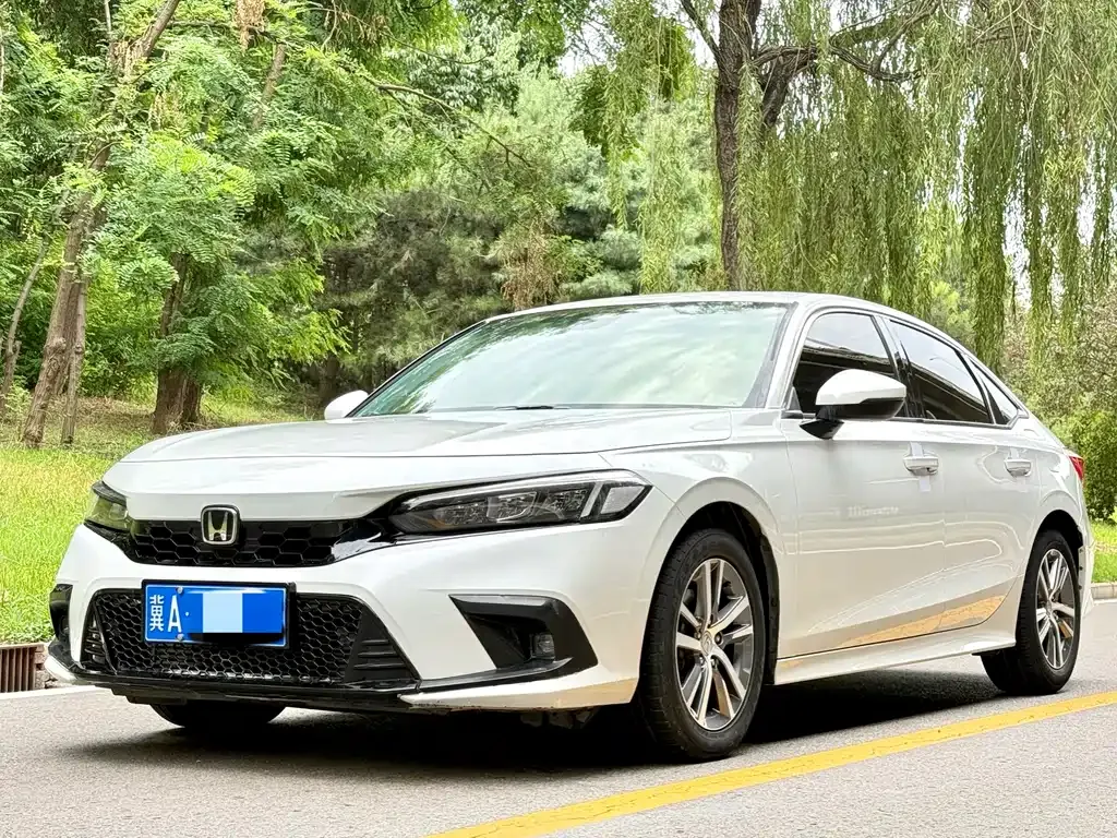 Honda Civic — фото 1