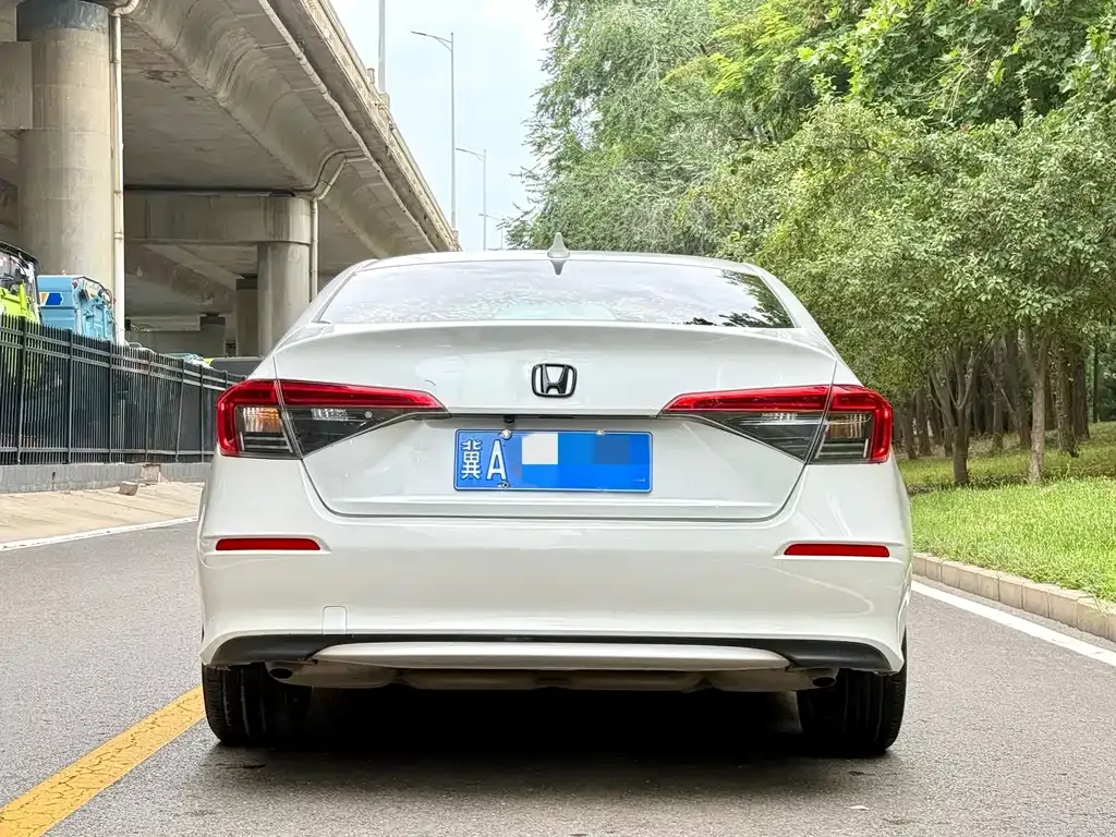 Honda Civic — фото 7