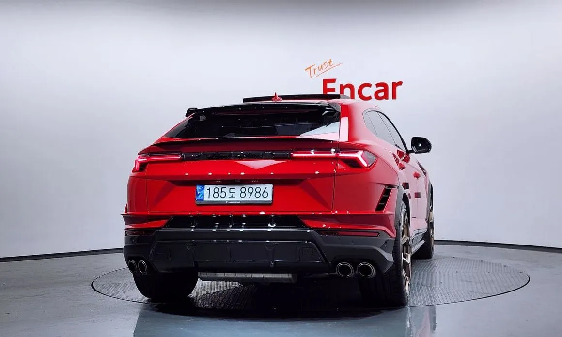 Lamborghini Urus 2023 из KR, фото 4