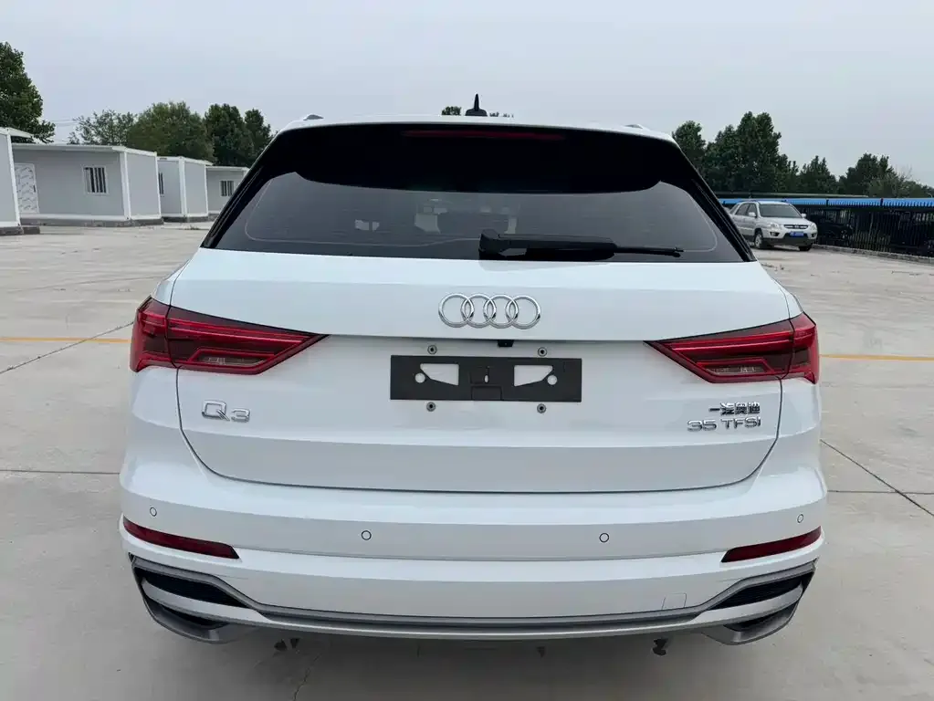 Audi Q3 — фото 2