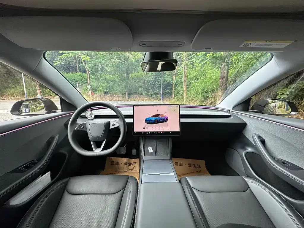 Tesla Model 3 — фото 5