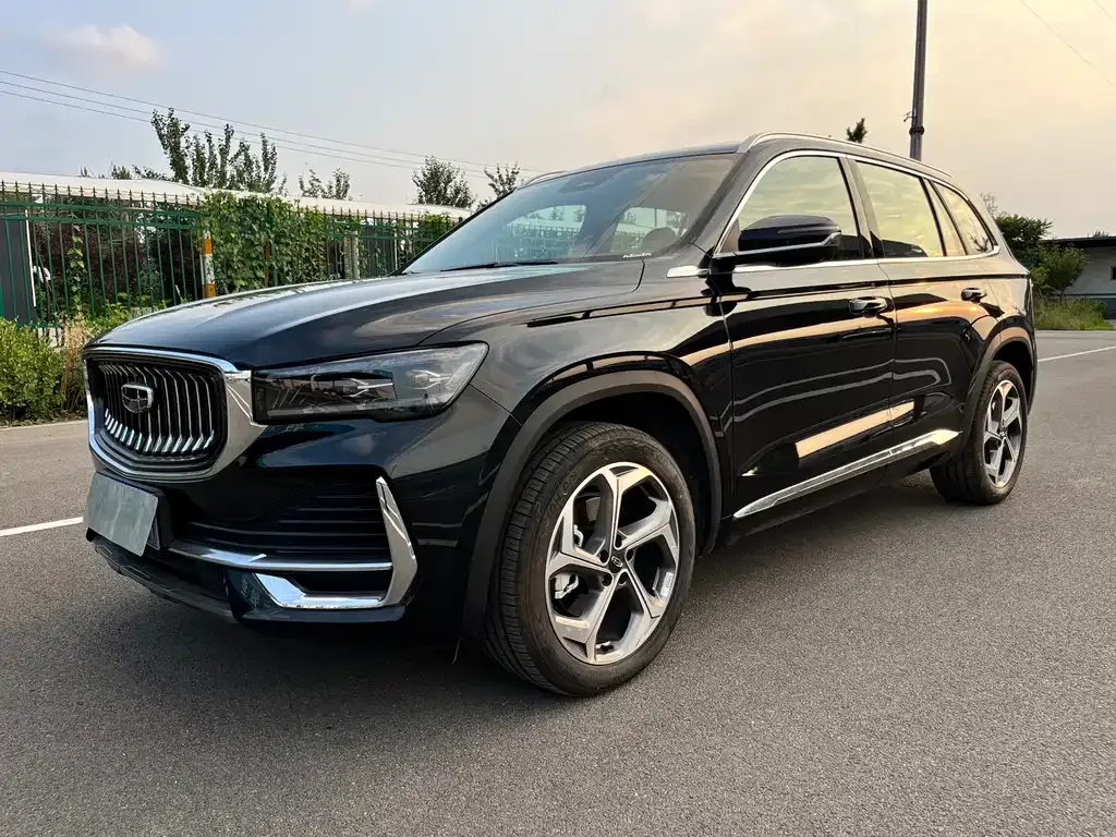 Geely Xingyue L — фото 1