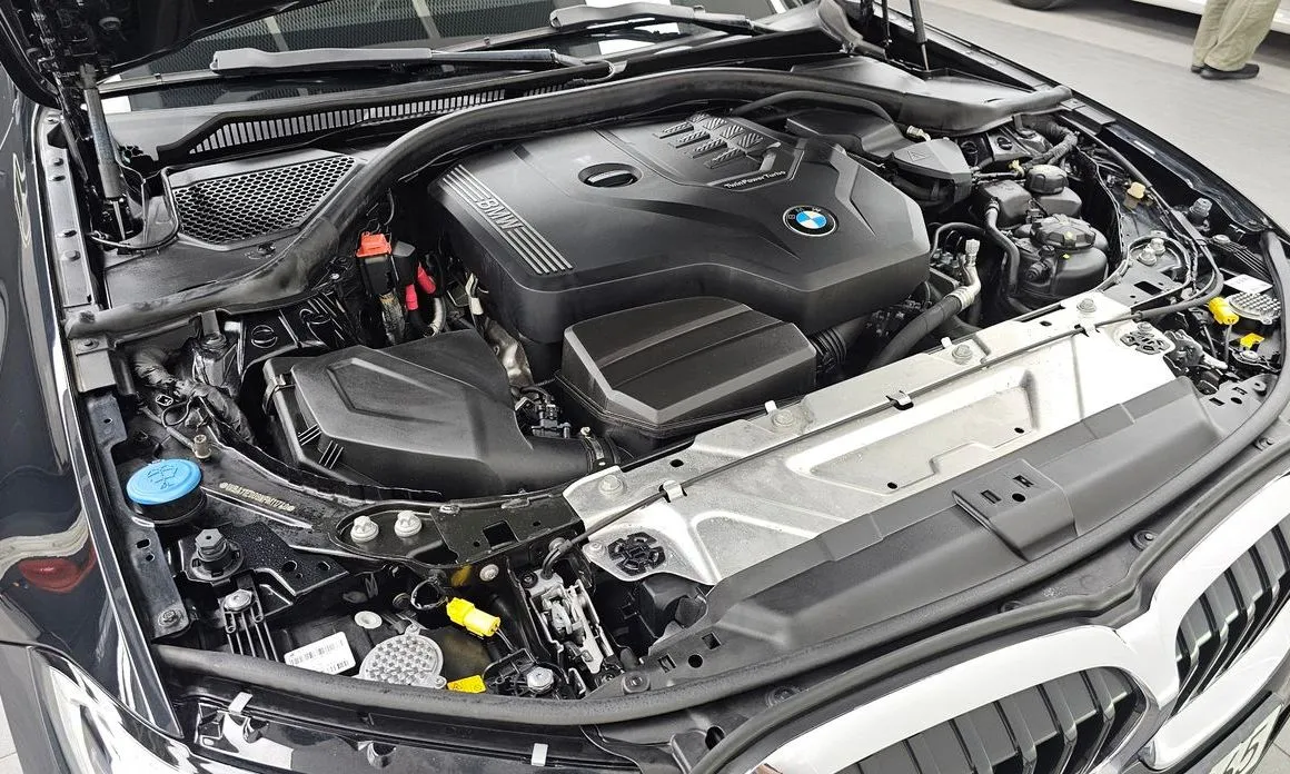 BMW 3-Series 2022 из KR, фото 7