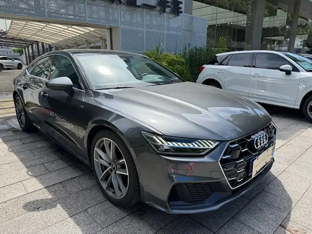 Audi A7 — фото 9