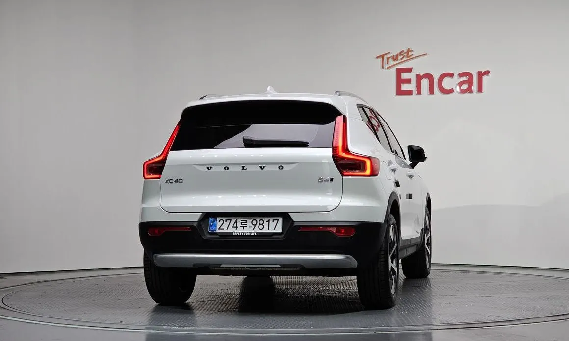 Volvo XC40 2025 из KR, фото 4