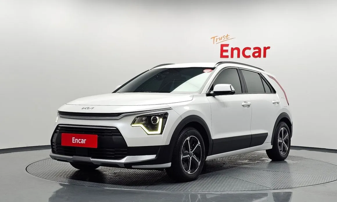 Kia Niro — фото 1