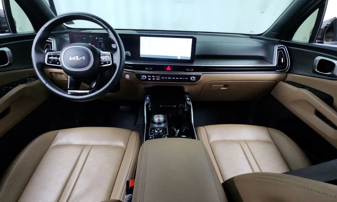 Kia Sorento — фото 10