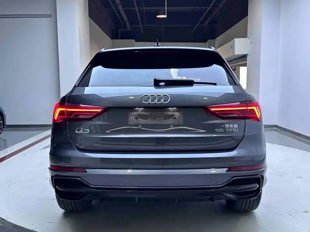 Audi Q3 — фото 4