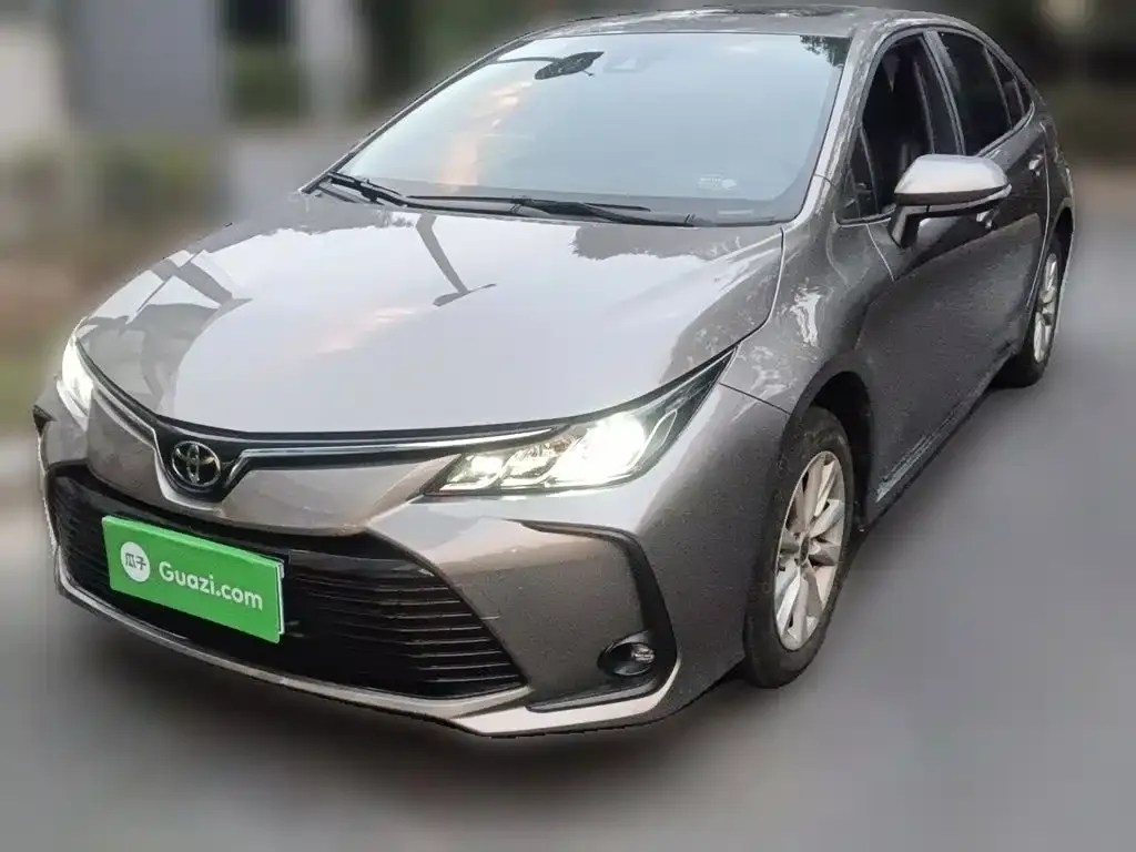 Toyota Corolla — фото 3