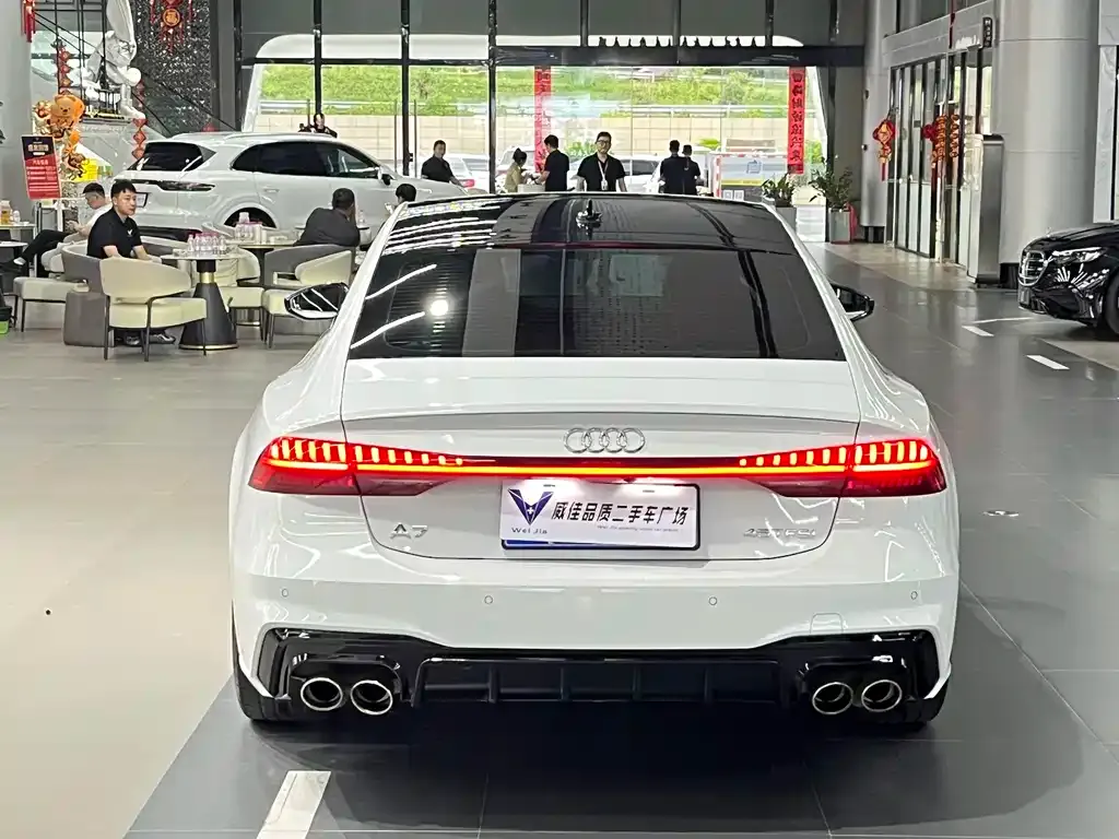 Audi A7 — фото 5
