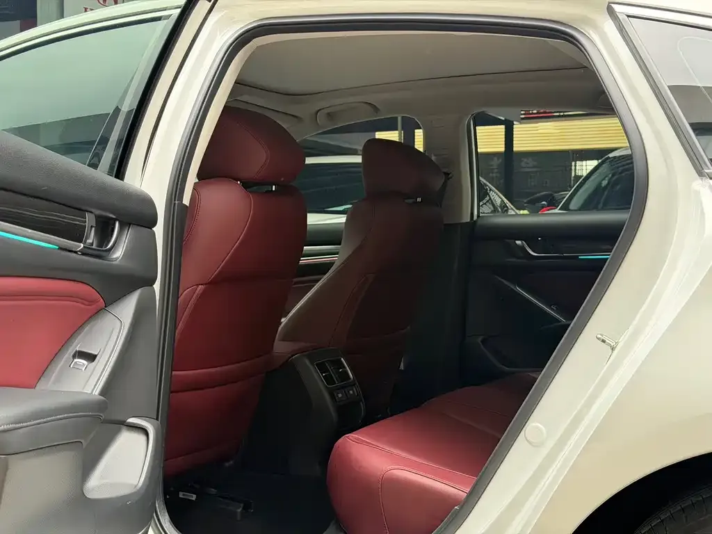 Honda Accord — фото 6