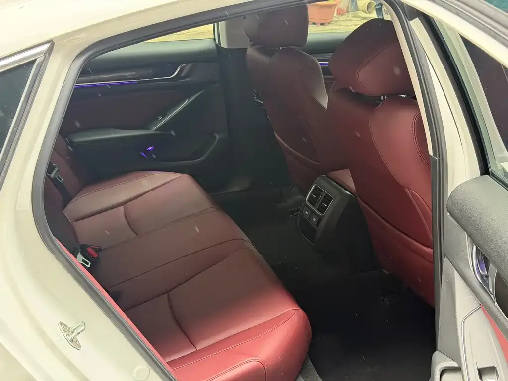 Honda Accord — фото 2