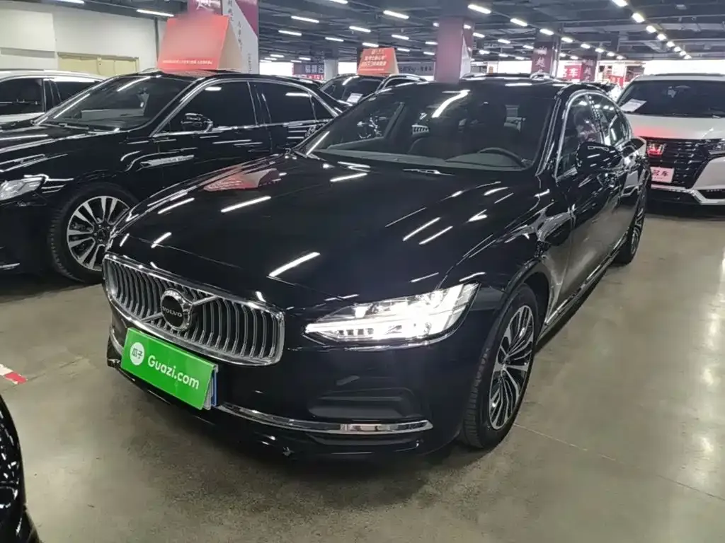 Volvo S90 — фото 10