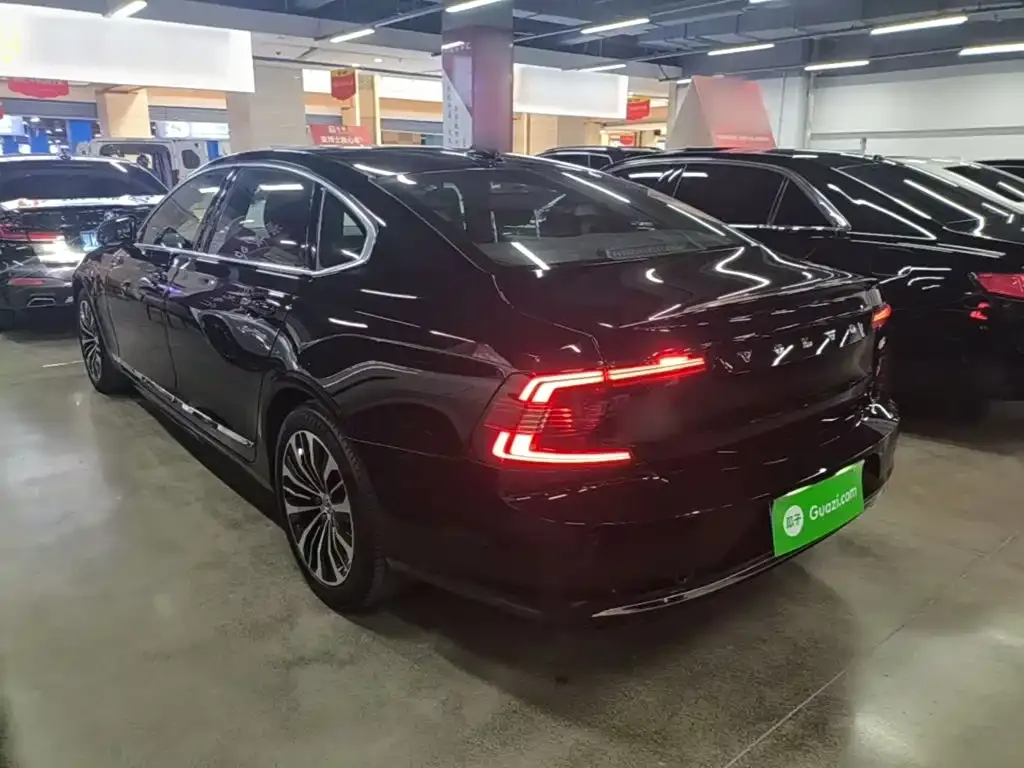 Volvo S90 — фото 9