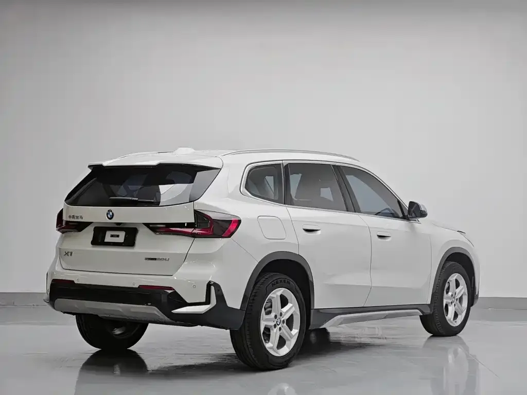 BMW X1 — фото 4