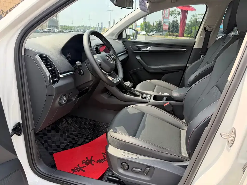 Skoda Karoq — фото 3