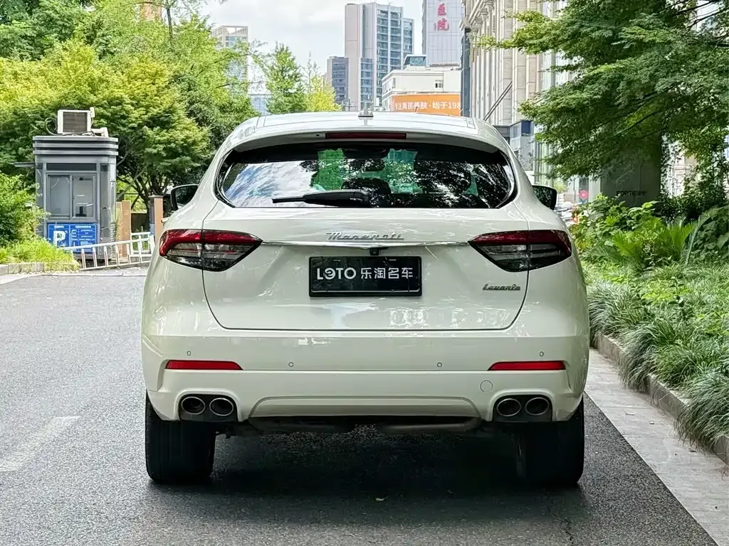 Maserati Levante — фото 4
