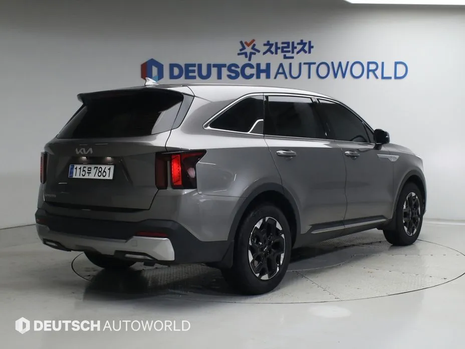 Kia Sorento — фото 3