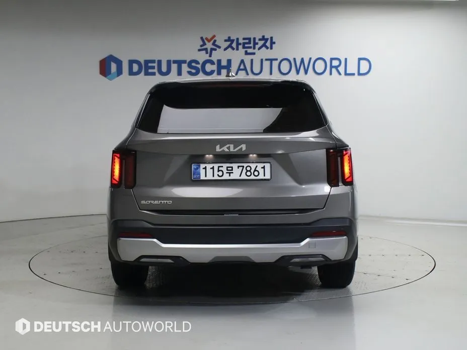 Kia Sorento — фото 4