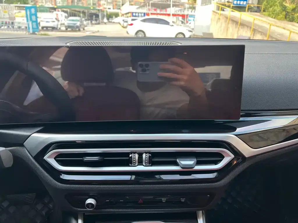 BMW i3 — фото 3