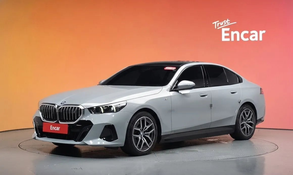 BMW i5 — фото 1