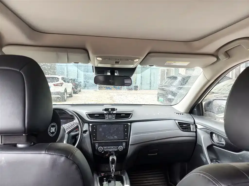 Nissan X-Trail 2022 из CN, фото 2