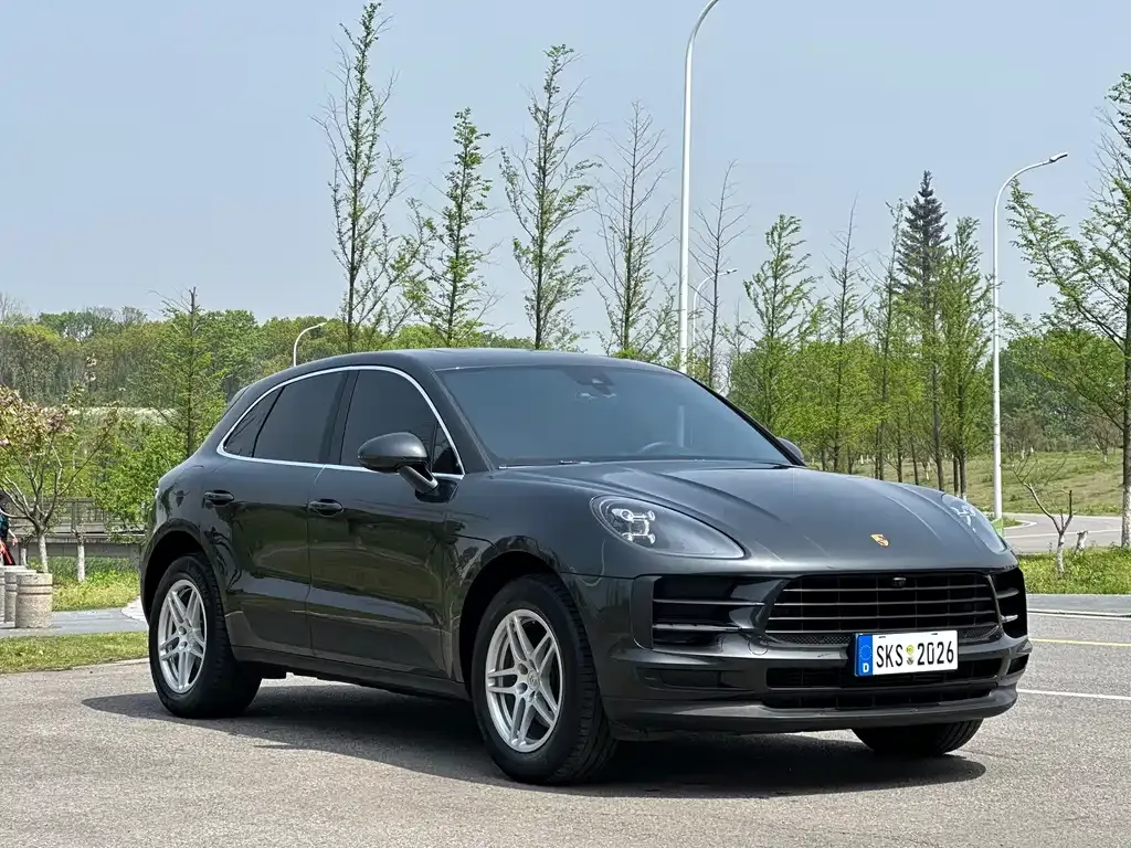 Porsche Macan — фото 8