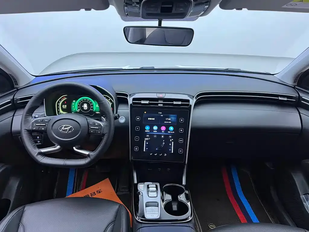 Hyundai Tucson — фото 9