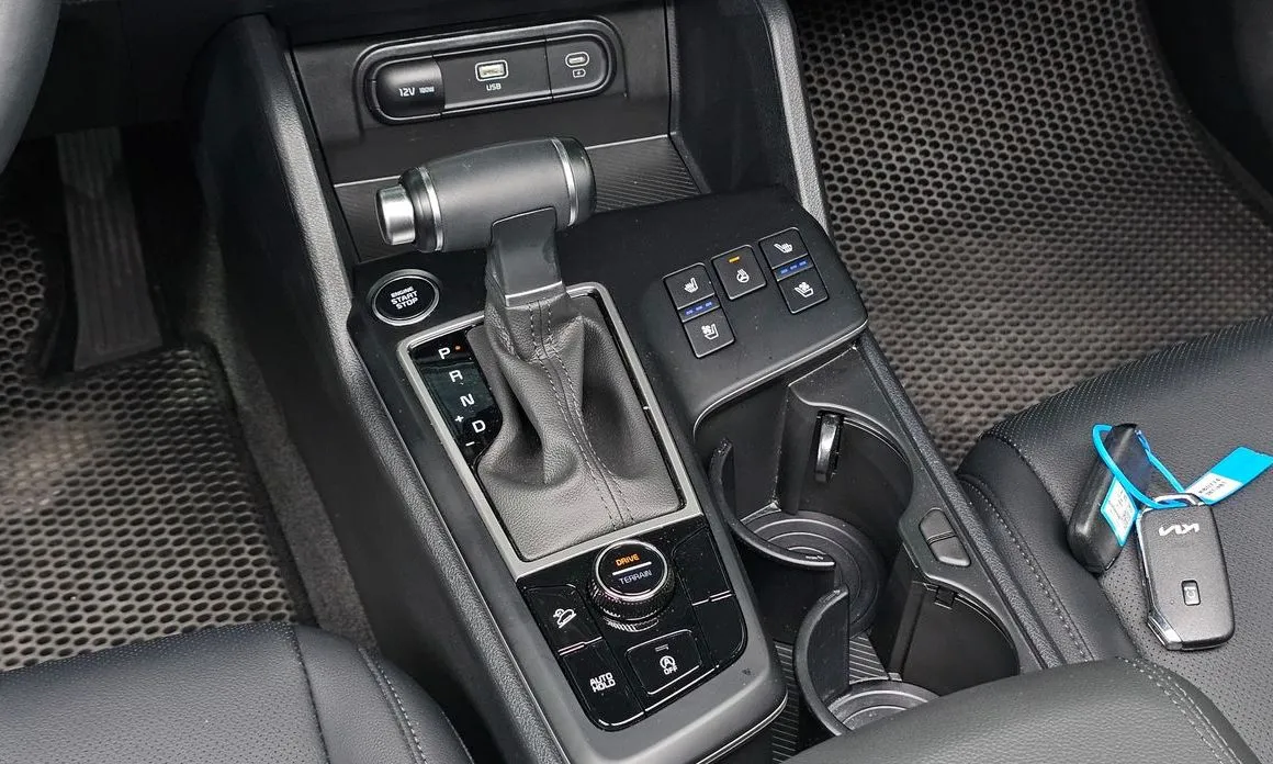 Kia Sportage — фото 10