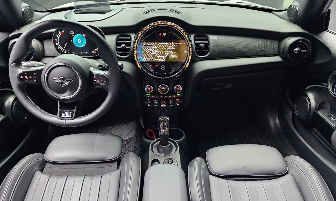 Mini Cooper 2024 из KR, фото 8