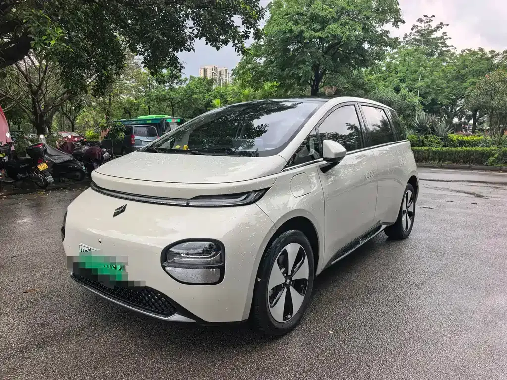 Baojun Yunduo — фото 1