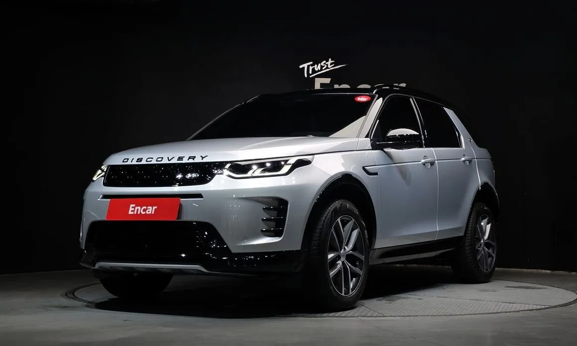 Land Rover Discovery Sport — фото 1
