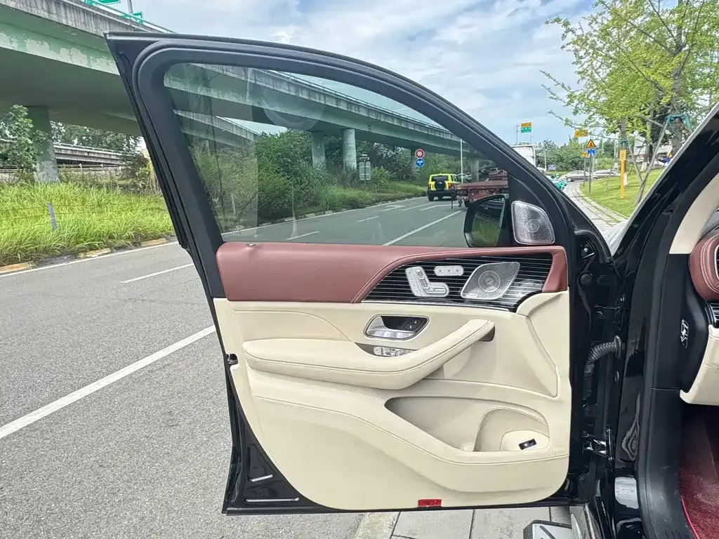 Mercedes-Benz GLS 2022 из CN, фото 9