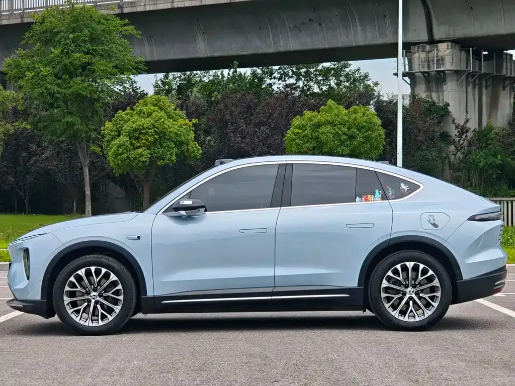 NIO EC6 — фото 7