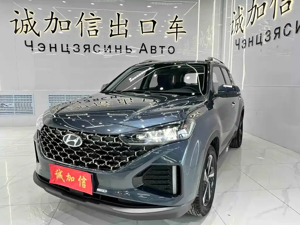Hyundai ix35 — фото 1