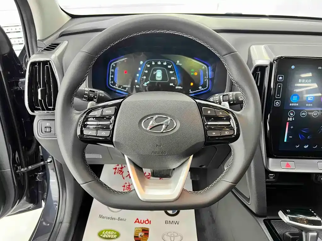 Hyundai ix35 — фото 2
