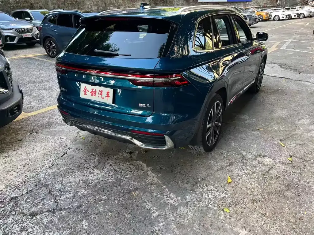 Geely Xingyue L — фото 3