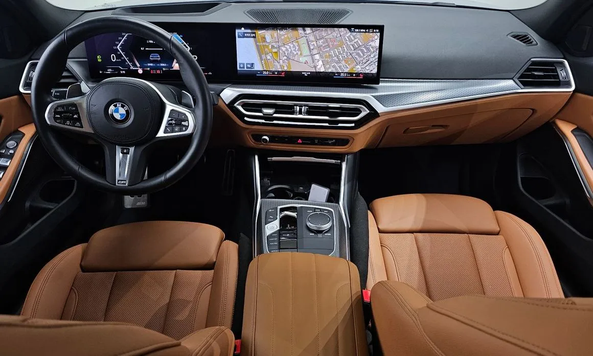 BMW 3-Series 2023 из KR, фото 8